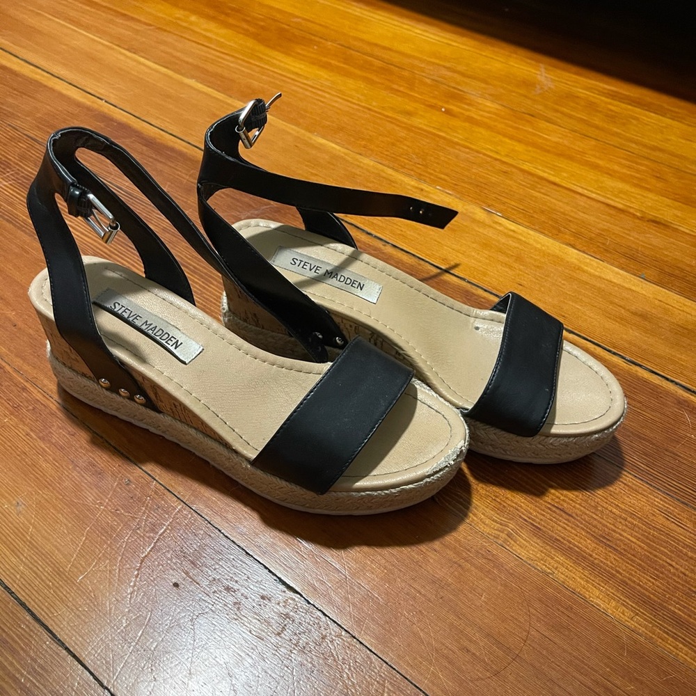 Steven Madden sandals
